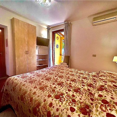 Bed and Breakfast La Chicca Di Francesca Santa Teresa Gallura Exteriér fotografie