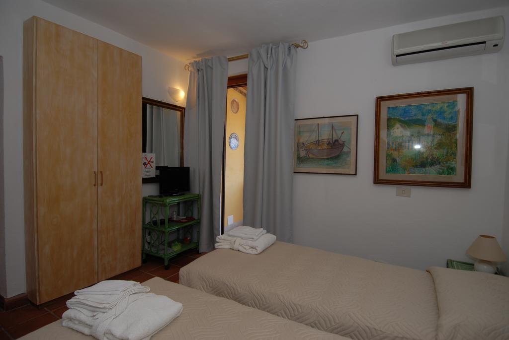 Bed and Breakfast La Chicca Di Francesca Santa Teresa Gallura Exteriér fotografie